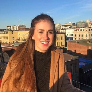 Meet your Posher, Julia